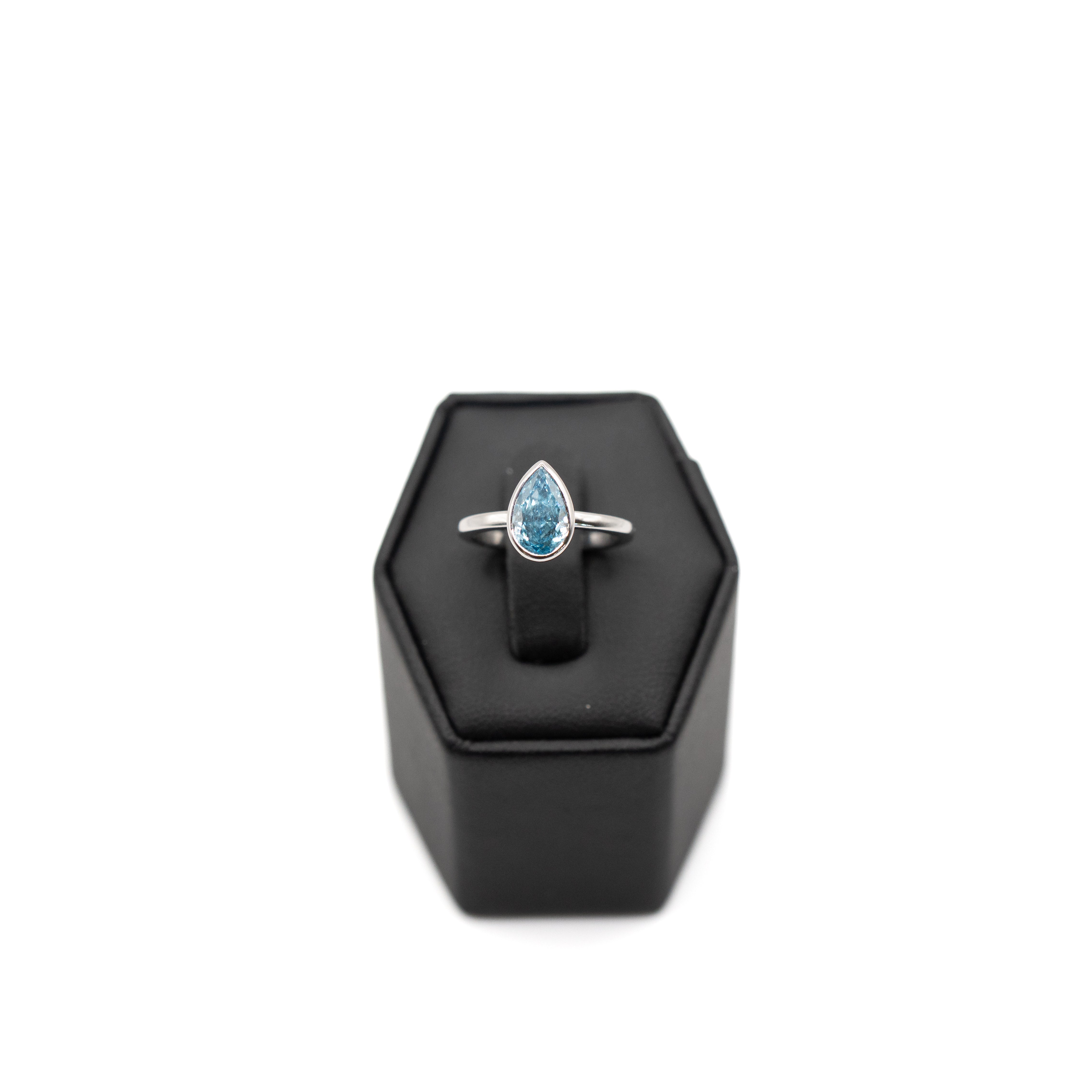 Luxury Gold Rings | Handcrafted Elegance by Seven X – Seven X