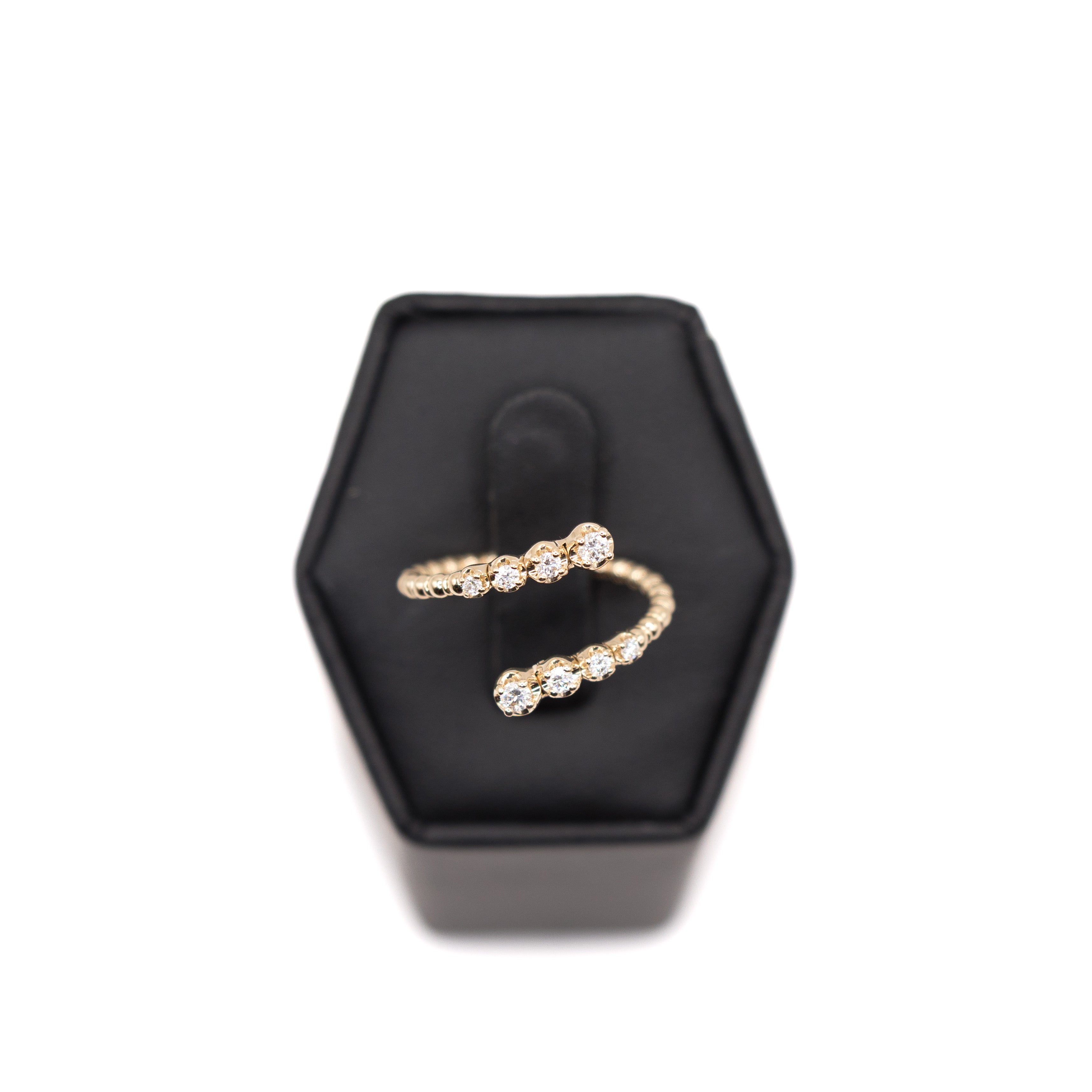 Springy Ring